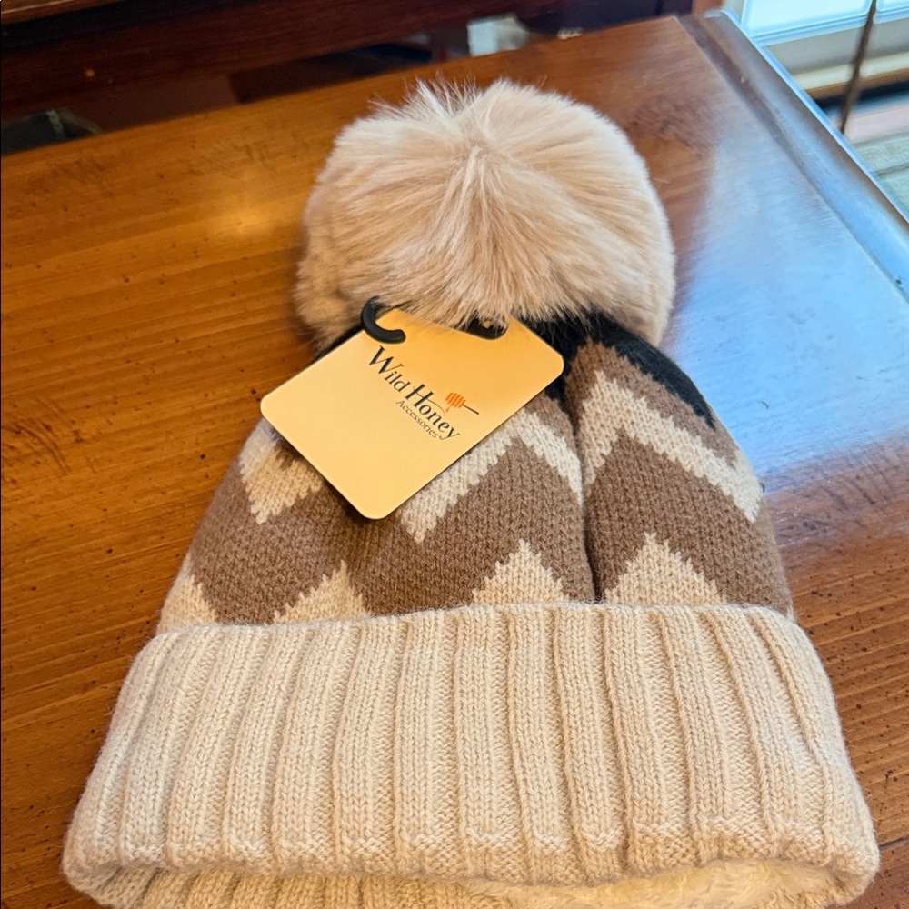 Wild Honey Women’s ' Chevron Pom-Pom Beanie - Cream and Brown